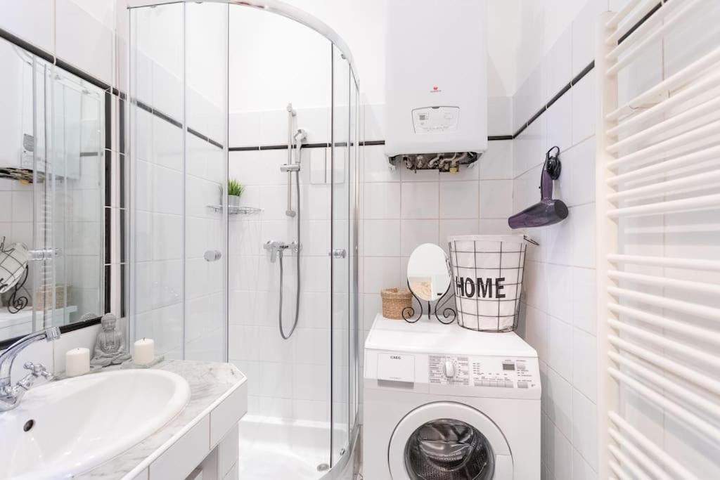 Appartamento Charming & Authentic Vienna Flat - Central Located Esterno foto
