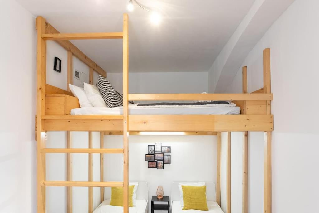 Appartamento Charming & Authentic Vienna Flat - Central Located Esterno foto