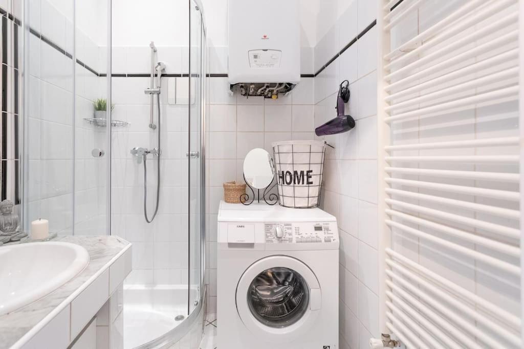 Appartamento Charming & Authentic Vienna Flat - Central Located Esterno foto